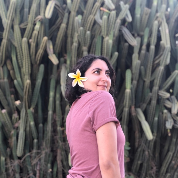 Meet your Posher, Amelia - Picture 1 of 1